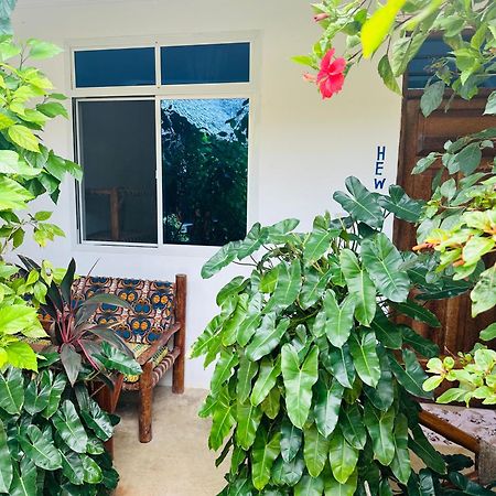 Lighthouse Guesthouse 눙귀 외부 사진