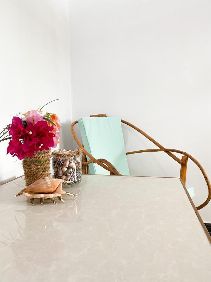 Lighthouse Guesthouse 눙귀 외부 사진