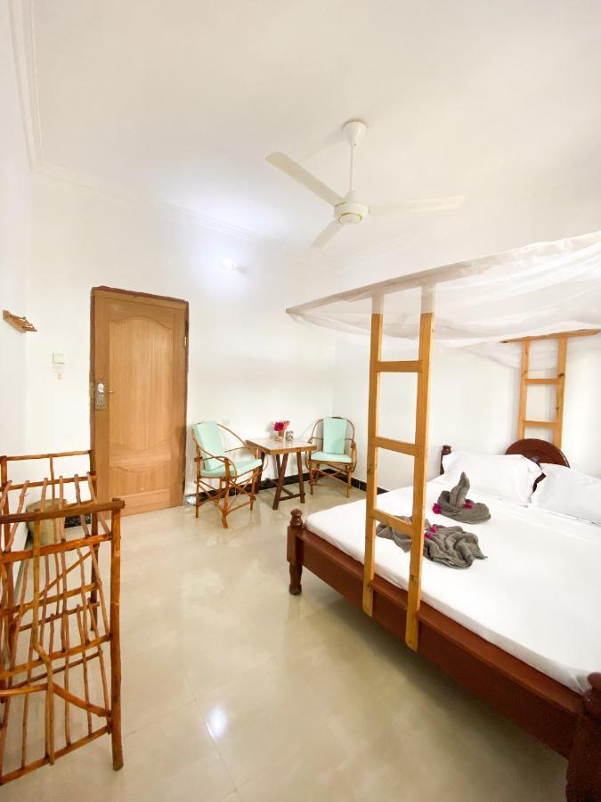Lighthouse Guesthouse 눙귀 외부 사진