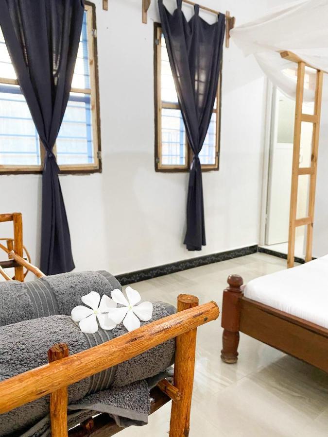 Lighthouse Guesthouse 눙귀 외부 사진